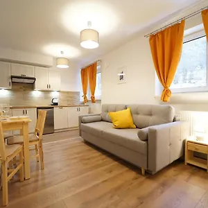 https://every-sky-szklarska-poreba-jeleniogorska-1a.szklarskaporebahotels.net