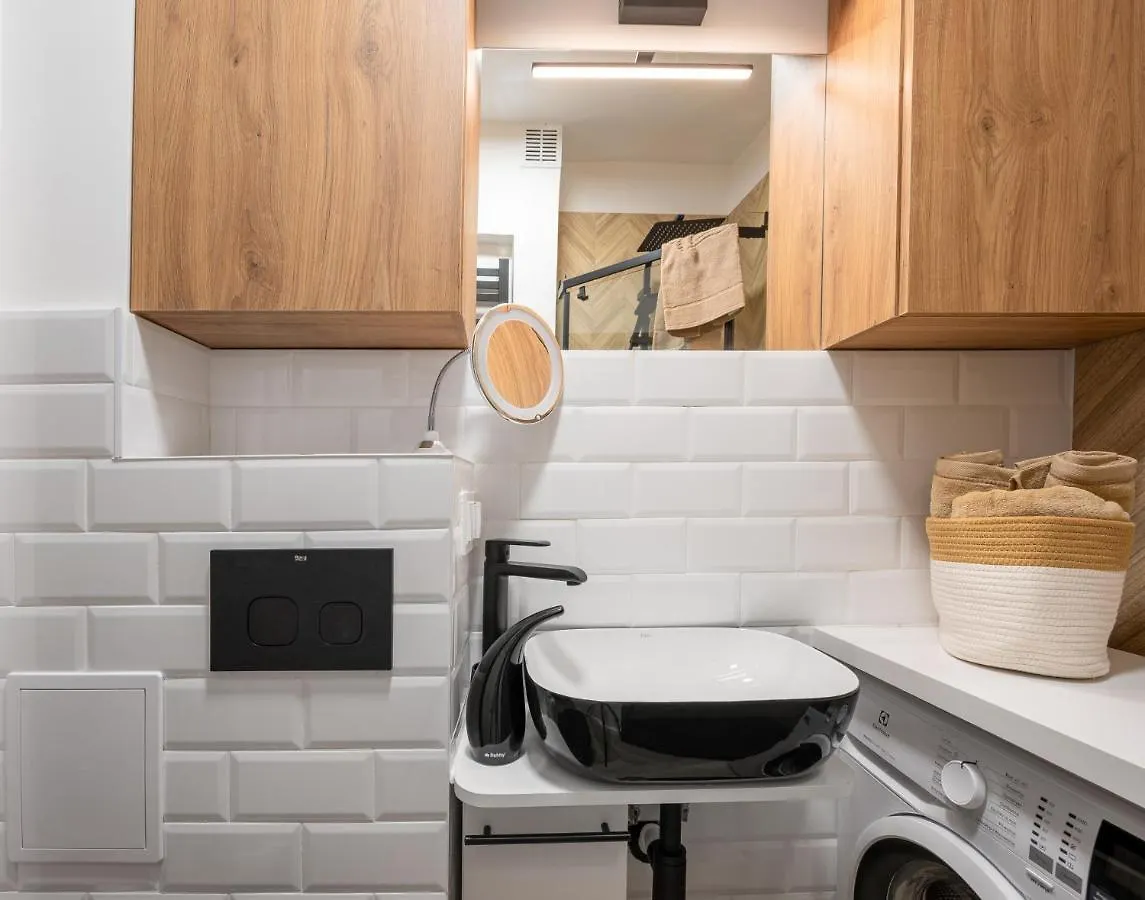 New City Break Apartment Stara Praga Koneser Zabkowska Metro Netflix Varsóvia Polónia