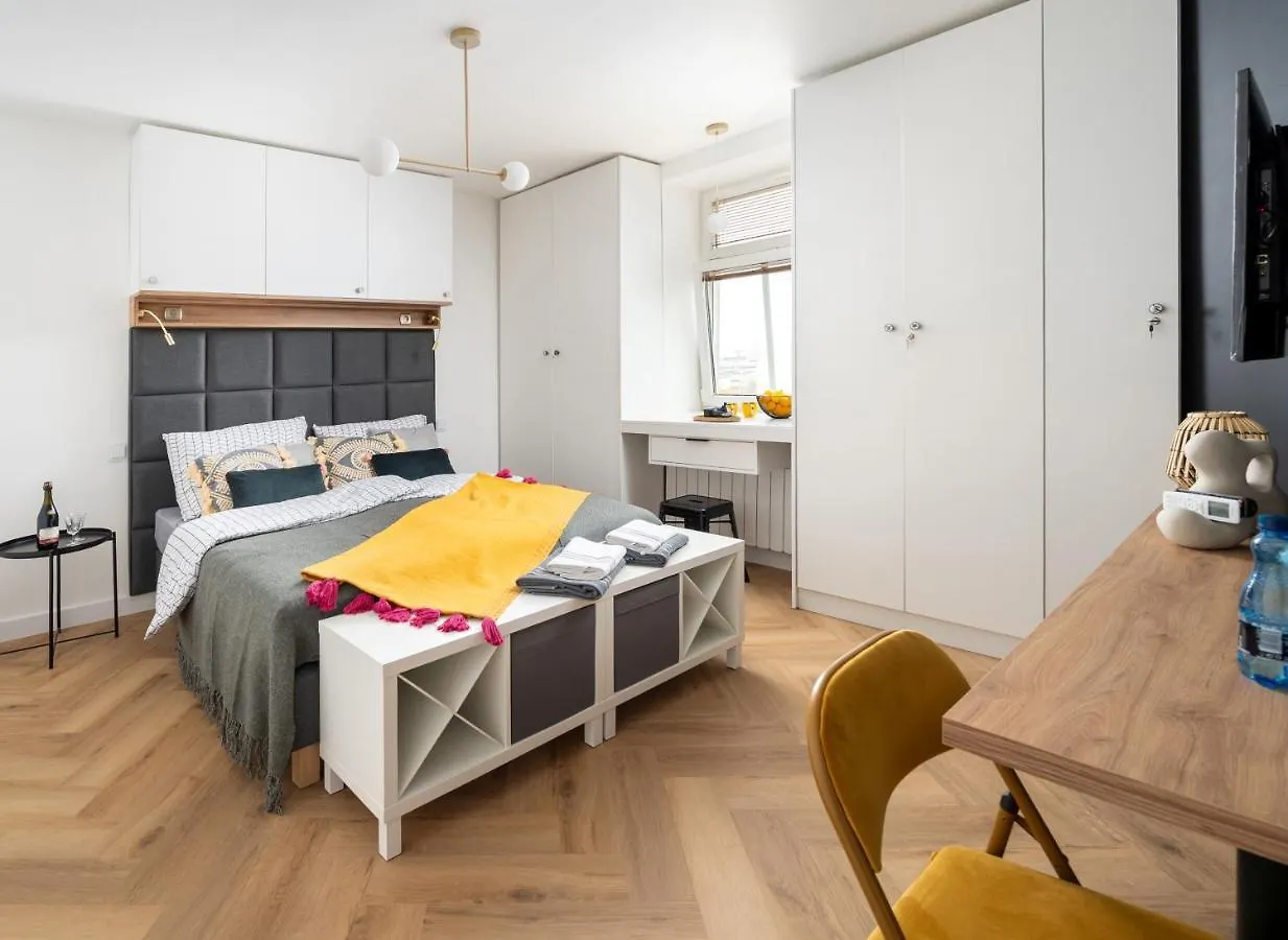 New City Break Apartment Stara Praga Koneser Zabkowska Metro Netflix Varsóvia Polónia